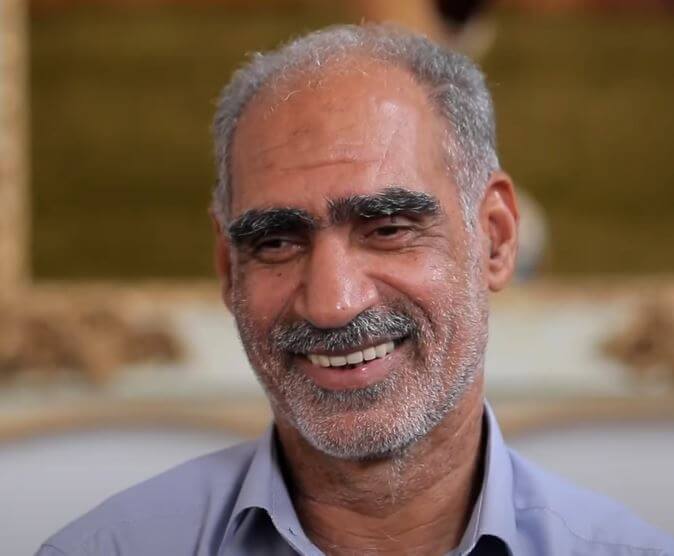 Mehdi Taremi father Alireza who was an influencing football player is an inspiration to him.